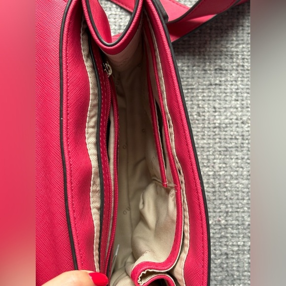 Brand new No tag Guess Georgiana Crossbody Flap Bag – Red - Picture 11 of 16